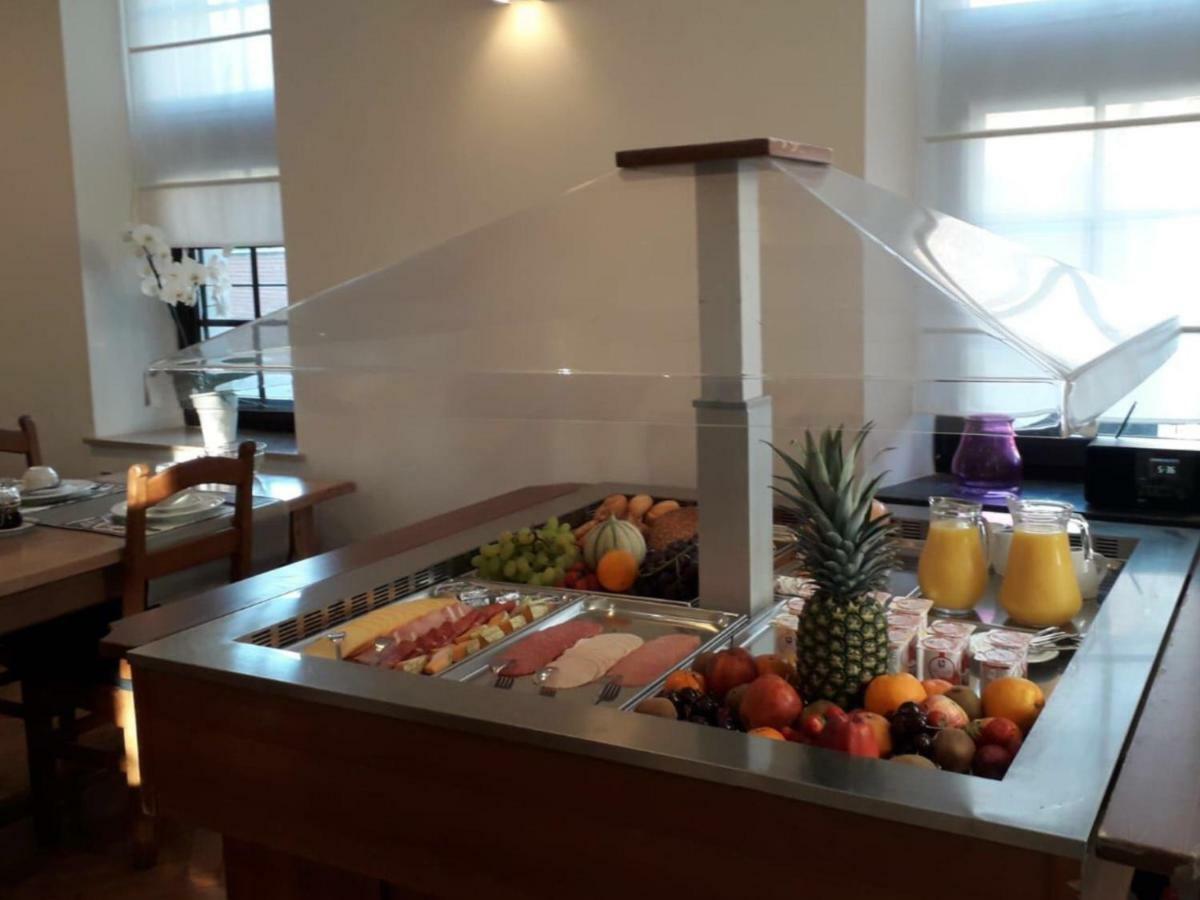Au Manoir Des Vallees Maffe Luaran gambar
